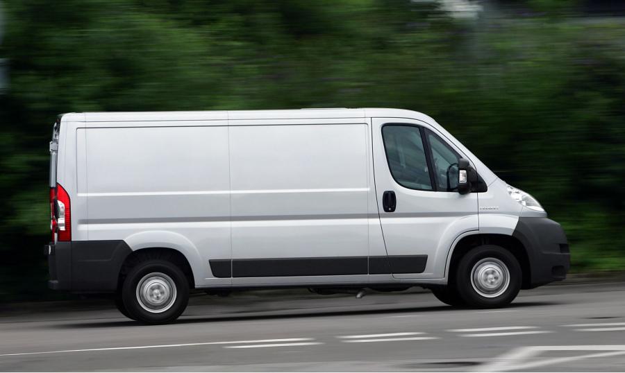  Peugeot Boxer 2006 года  (фото 74 из 81)